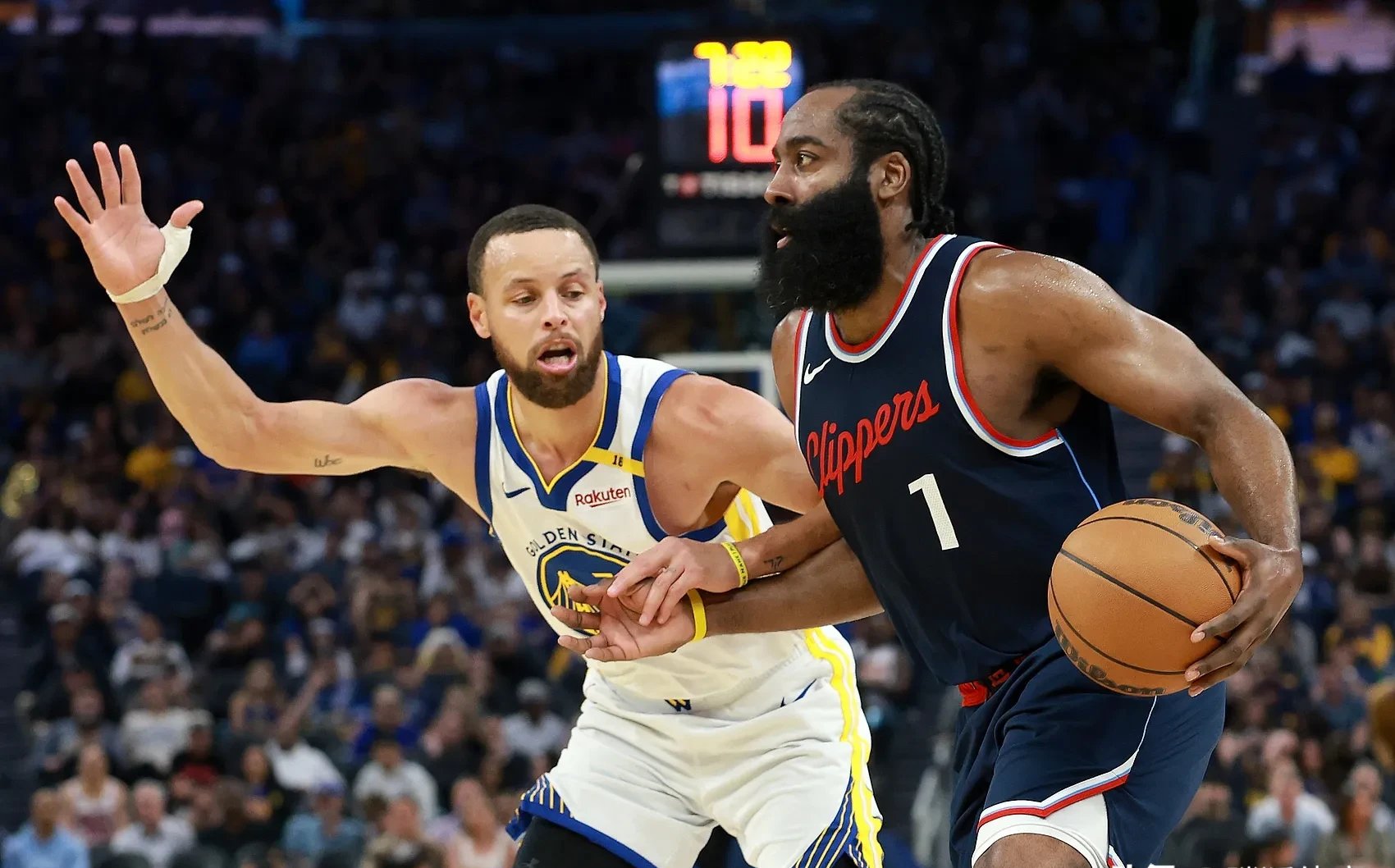 领先优势明显引爆全场！，哈登意外战胜SKT比赛高潮迭起的简单介绍